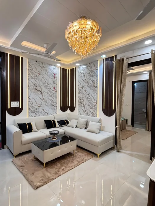 Small Indian Luxury Living Room with Crystal Chandelier