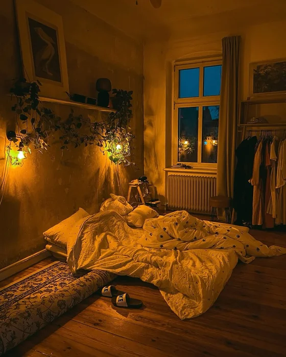 Moody Boho Floor Bed with Warm Glow