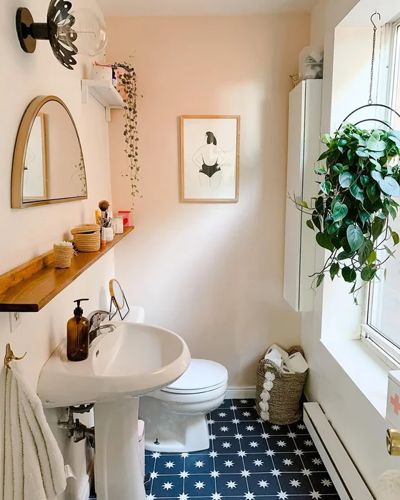 Apartment Bathroom Decor Ideas: How to Style a Small Space Without Wasting a Single Inch