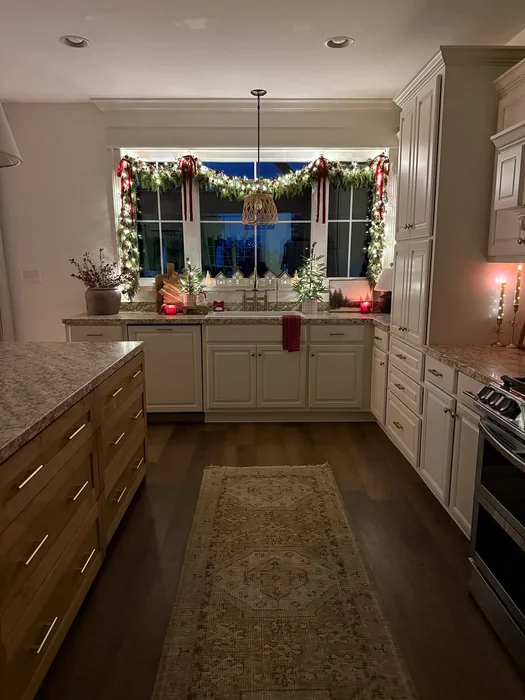 Christmas Kitchen Window Garland