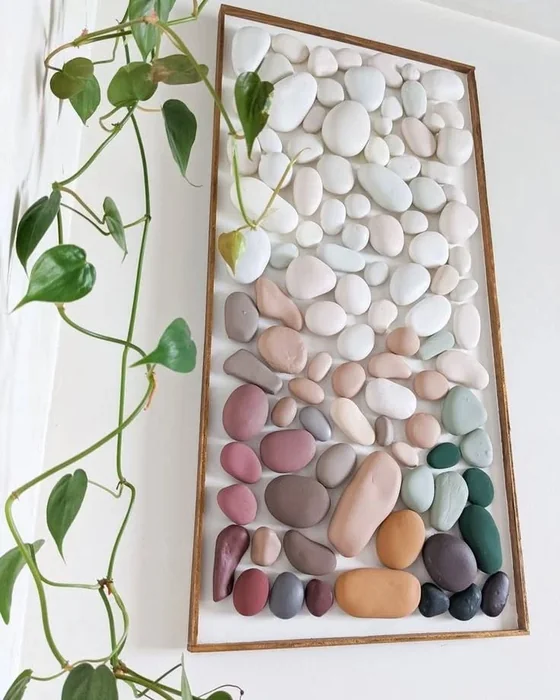 DIY Pebble Gradient Wall Art