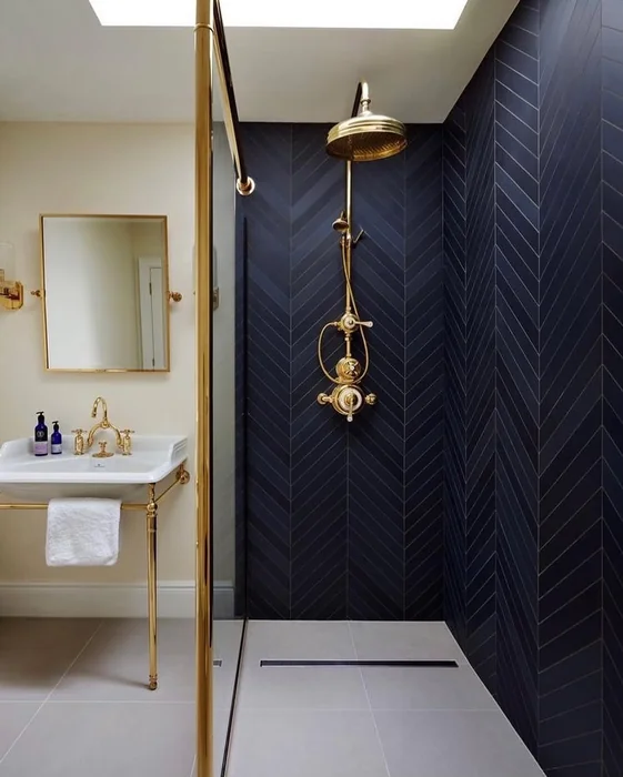 Black and Gold Glam Apartment Bathroom