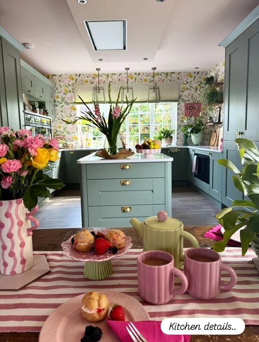 Floral Wallpaper Kitchen with Lemon Print Wall Decor